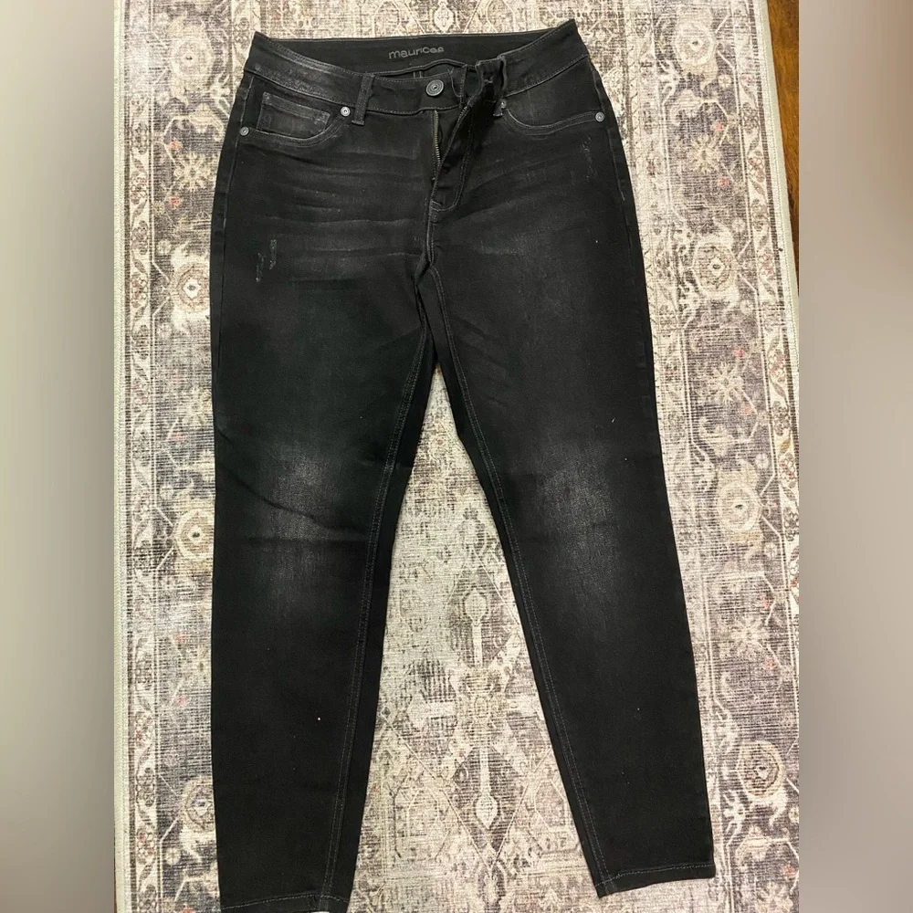 NWOT Maurice’s Women’s Black Stretchy Jeans‎ Size S/M